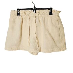Universal Thread Women's Cream Cotton Shorts Size Large